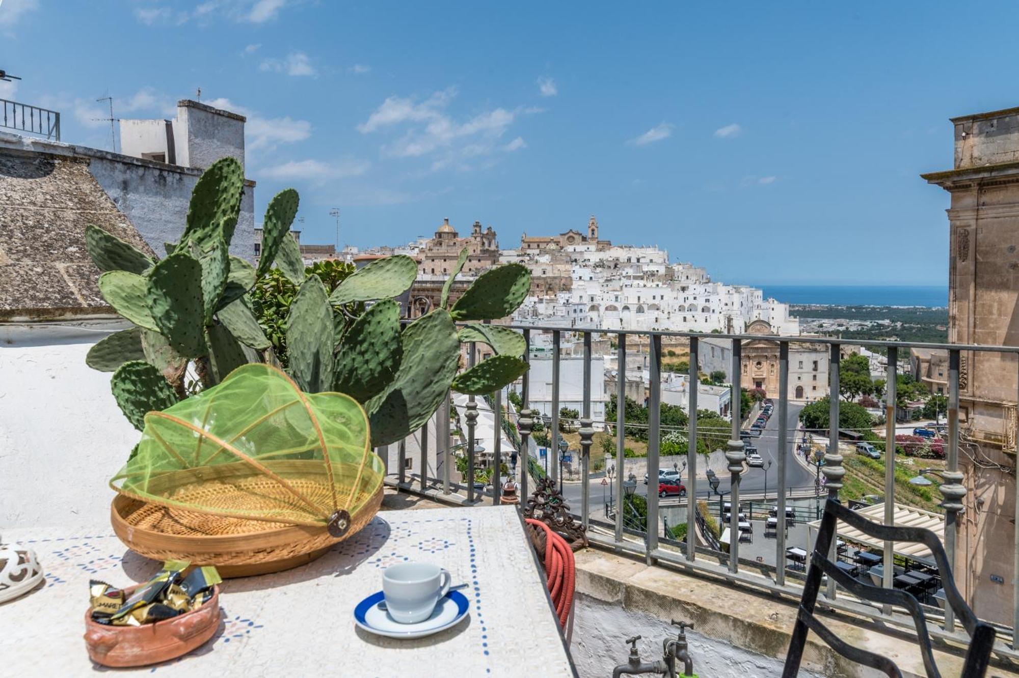Sant Oronzo Palace Ostuni Eksteriør bilde
